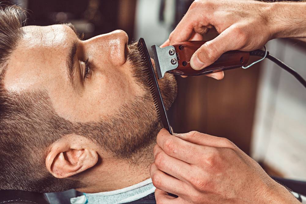 barbier moustache